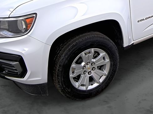 Certified 2022 Chevrolet Colorado LT w/ Fleet Safety Package image 7