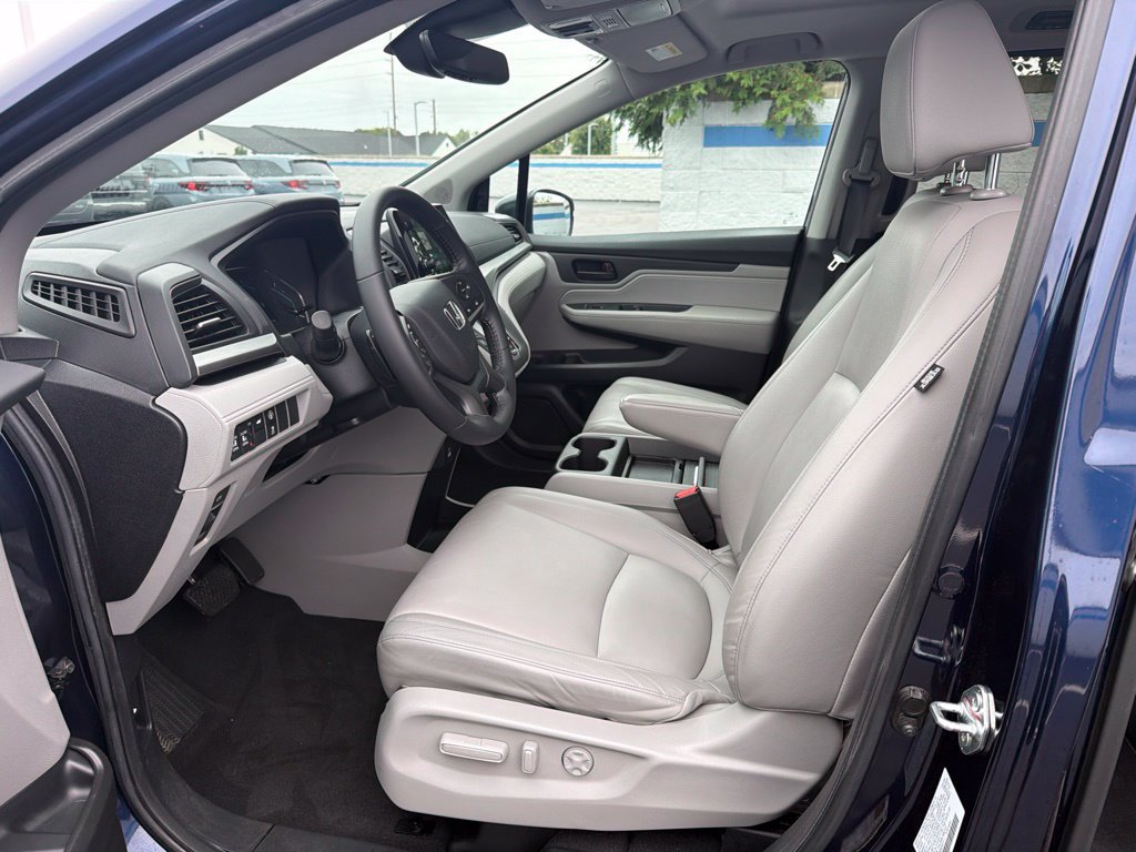 Certified 2024 Honda Odyssey EX-L image 17