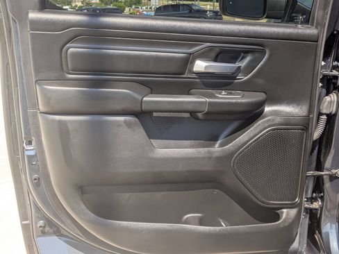 Used 2025 RAM 1500 Warlock AWD/4WD image 27