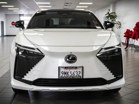 Certified 2024 Lexus RZ 300e Premium w/ Accessory Package (2T) FWD image 4