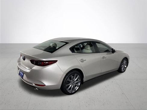 Used 2022 MAZDA MAZDA3 s FWD image 6