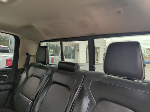 Used 2019 RAM 1500 Laramie AWD/4WD image 28