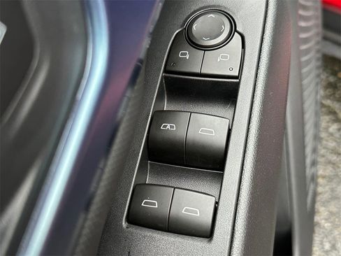 New 2026 Chevrolet Equinox EV LT image 21