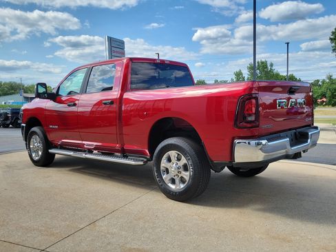 Used 2026 RAM 2500 Big Horn AWD/4WD image 3