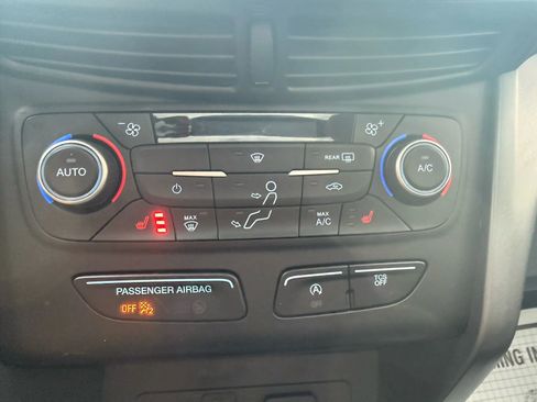 Used 2018 Ford Escape SEL w/ Canadian Touring Package image 19