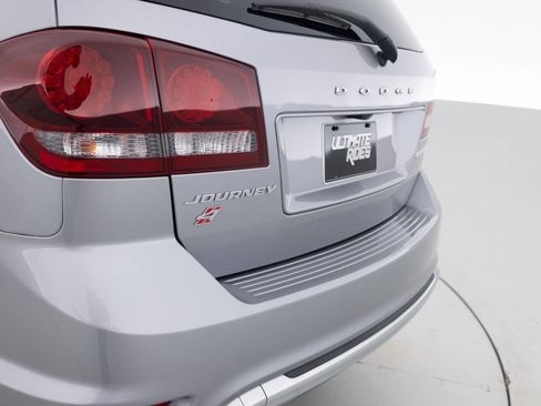 Used 2018 Dodge Journey Crossroad AWD/4WD image 16