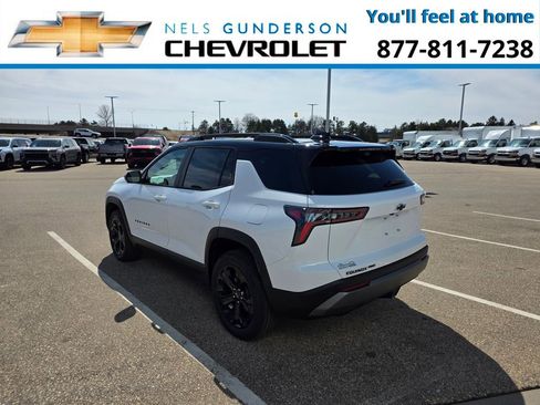 New 2026 Chevrolet Equinox LT w/ Convenience Package II AWD/4WD image 5