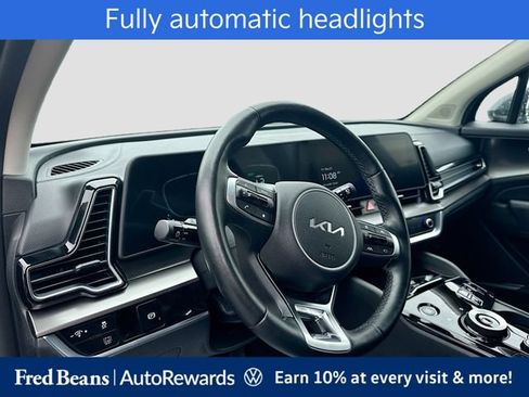 Used 2023 Kia Sportage EX AWD/4WD image 13