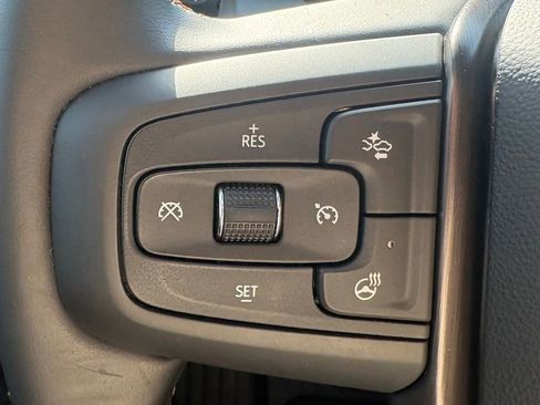 Used 2025 GMC Sierra 1500 AT4 image 9