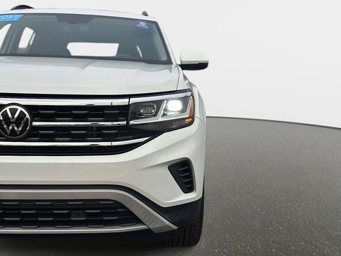 Certified 2023 Volkswagen Atlas SE image 9