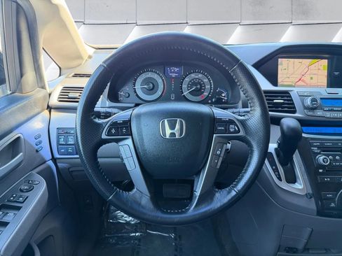 Used 2012 Honda Odyssey Touring image 18