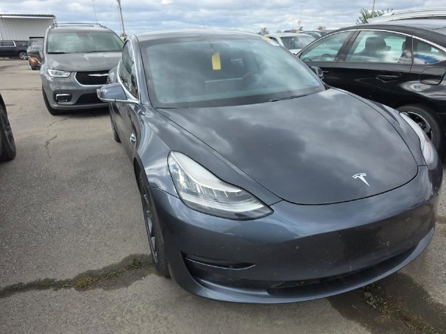 Used 2020 Tesla Model 3 Long Range AWD/4WD image 3