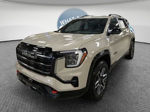 Certified 2026 GMC Terrain AT4 w/ Convenience Package III AWD/4WD image 9