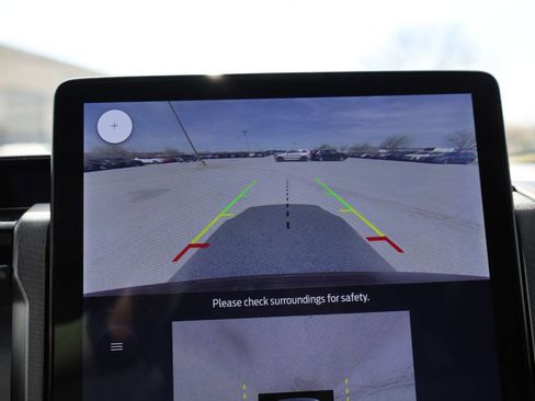 Used 2023 Ford Expedition Platinum image 23