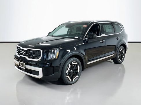 New 2025 Kia Telluride S image 3