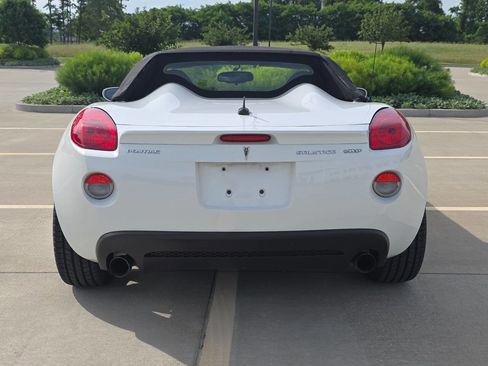 Used 2007 Pontiac Solstice GXP w/ Premium Package RWD image 14