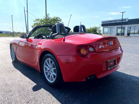 Used 2004 BMW Z4 2.5i image 13