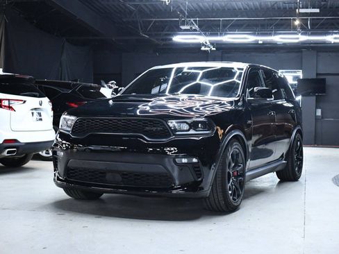 Used 2021 Dodge Durango SRT w/ Technology Group AWD/4WD image 7