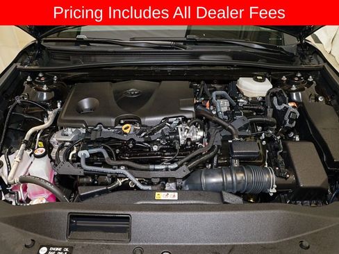 Used 2025 Toyota Camry LE FWD image 18
