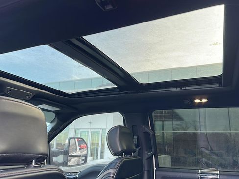 Used 2021 Ford F250 Platinum image 22