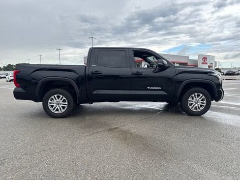 Used 2025 Toyota Tundra SR5 image 6