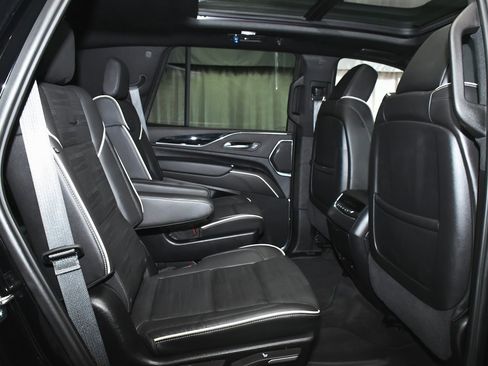 Used 2024 Cadillac Escalade Sport image 51