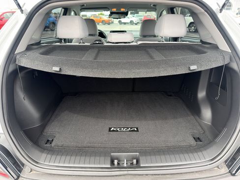 Used 2023 Hyundai Kona SEL AWD/4WD image 11