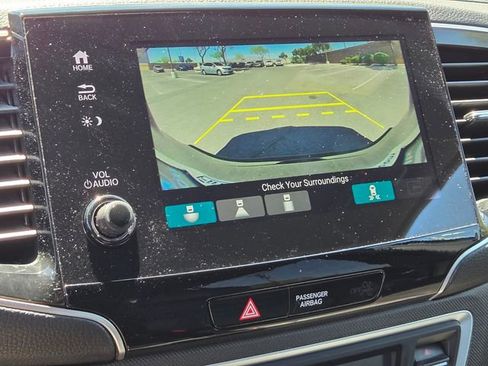 Certified 2023 Honda Passport TrailSport image 30