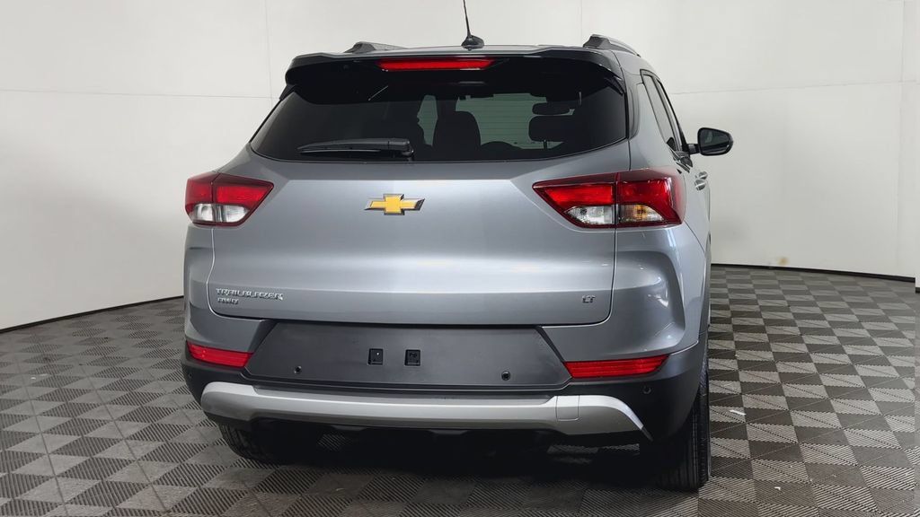 New 2026 Chevrolet TrailBlazer LT w/ Convenience Package AWD/4WD image 9