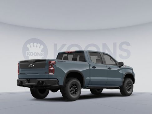 New 2026 Chevrolet Silverado 1500 ZR2 image 4