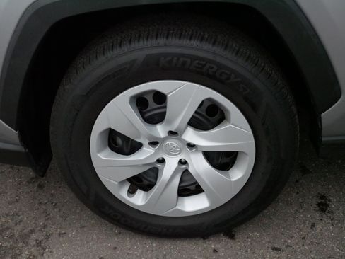 Used 2019 Toyota RAV4 LE w/ All Weather Liner Package image 15