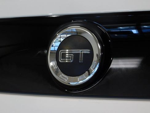 Used 2013 Ford Mustang GT Premium image 87