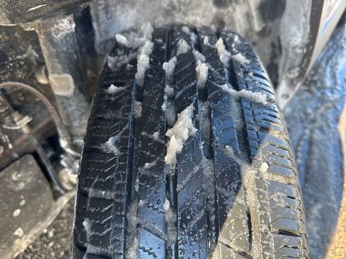 Used 2021 Toyota RAV4 XLE w/ Convenience Package image 41