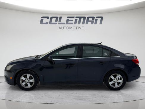 Used 2014 Chevrolet Cruze LT image 2