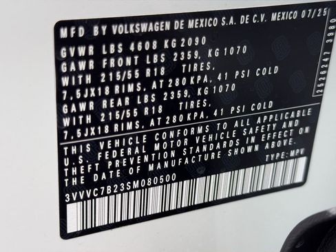 New 2025 Volkswagen Taos SE image 24