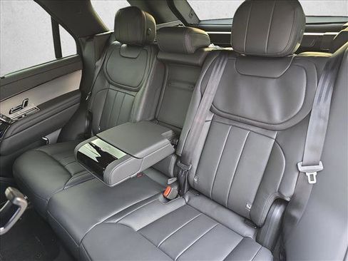 New 2026 Land Rover Range Rover Sport Dynamic SE image 15