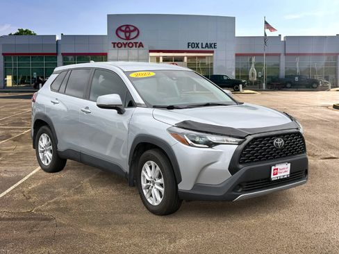 Used 2022 Toyota Corolla Cross LE AWD/4WD image 7