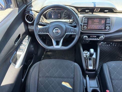 Used 2018 Nissan Kicks SV FWD image 13
