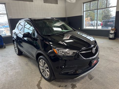 Used 2020 Buick Encore Preferred w/ Safety Package image 3