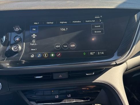 Used 2023 Buick Envision Essence image 14