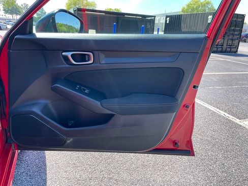 Used 2025 Honda Civic Sport image 29