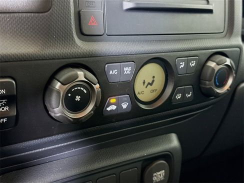 Used 2013 Honda Ridgeline Sport image 7