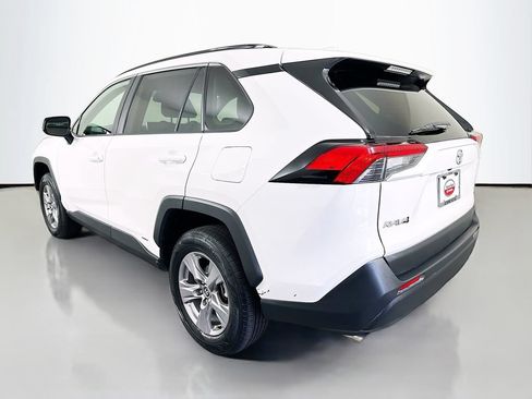 Certified 2025 Toyota RAV4 LE AWD/4WD image 7
