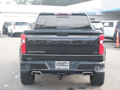 Used 2025 Chevrolet Silverado 1500 LT Trail Boss w/ Convenience Package II AWD/4WD image 6
