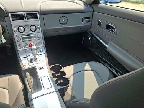 Used 2008 Chrysler Crossfire Limited RWD image 16