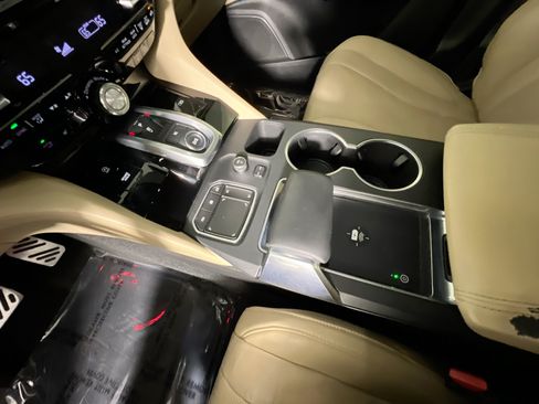 Used 2022 Acura MDX FWD w/ Technology Package image 25