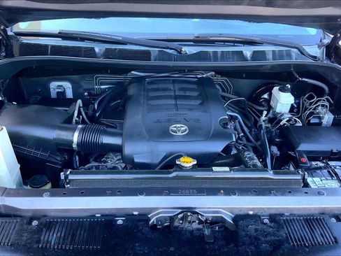 Used 2016 Toyota Tundra SR5 image 30