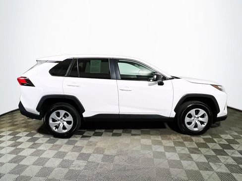 Certified 2025 Toyota RAV4 LE AWD/4WD image 9