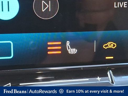Certified 2024 Volkswagen ID.4 Pro AWD/4WD image 29