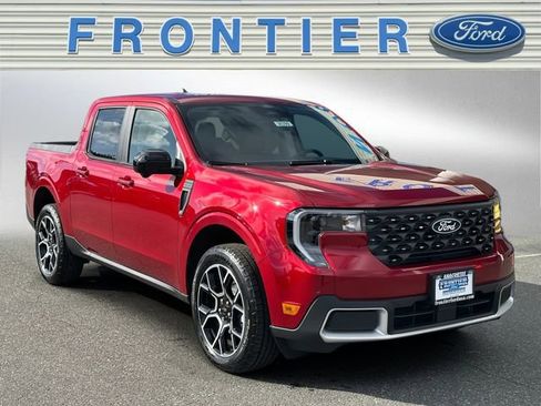 New 2026 Ford Maverick Lariat image 8